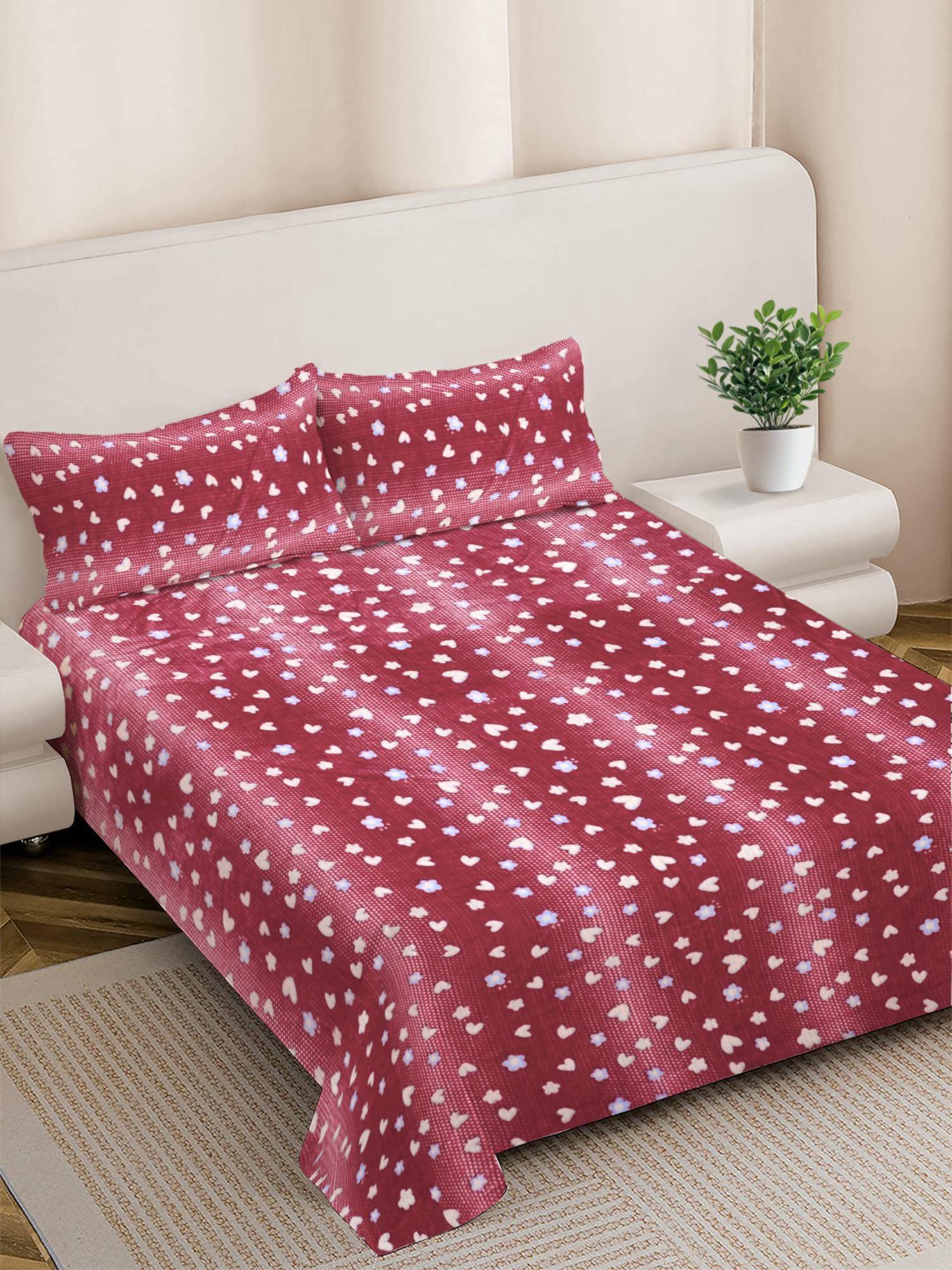 FABINALIV Red Abstract Woollen King Size Double Bedsheet With 2 Pillow Covers