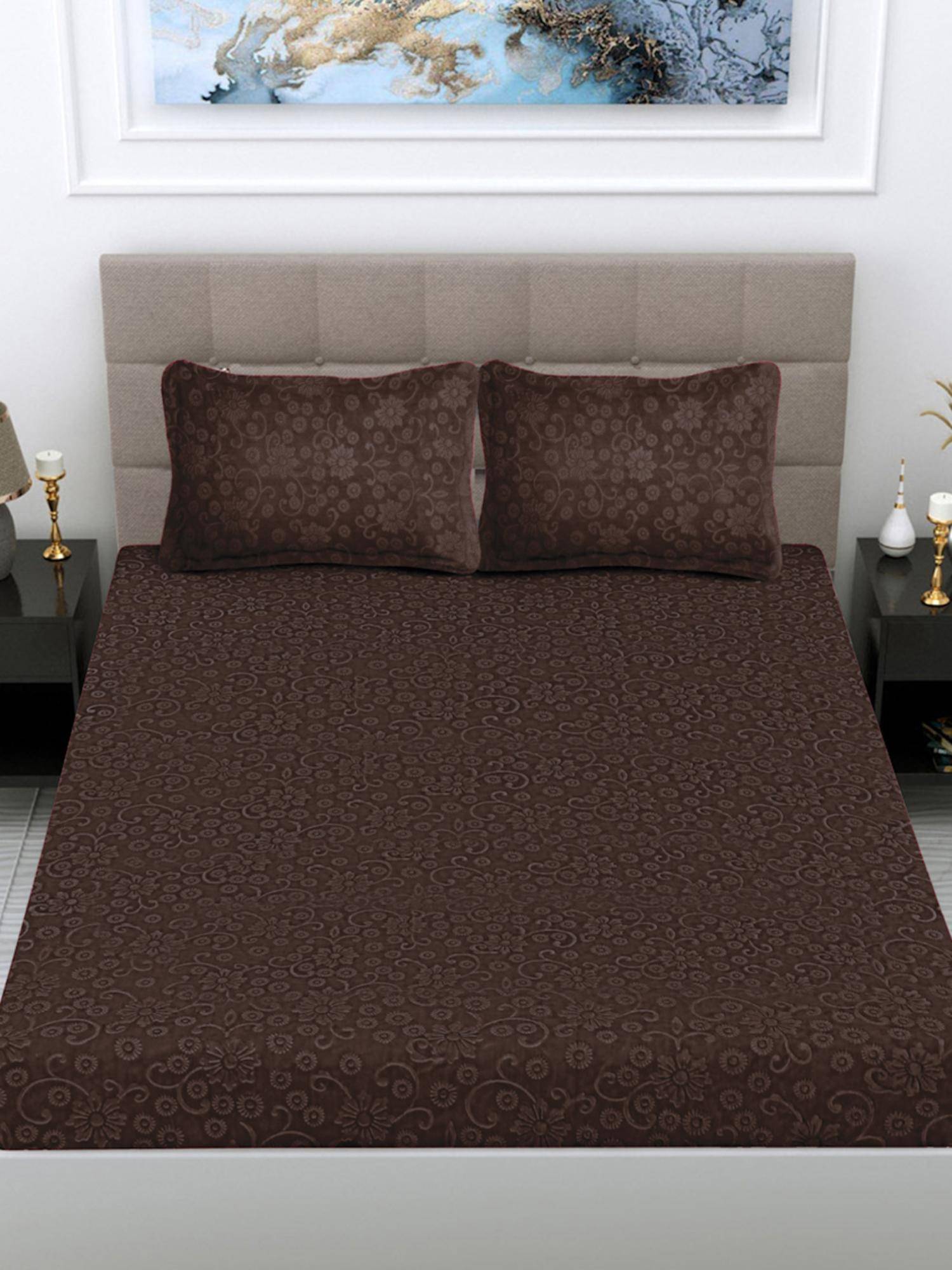 FABINALIV Coffee Floral Woollen Embossed King Size Fitted Double Bedsheet With 2 Pillow Covers