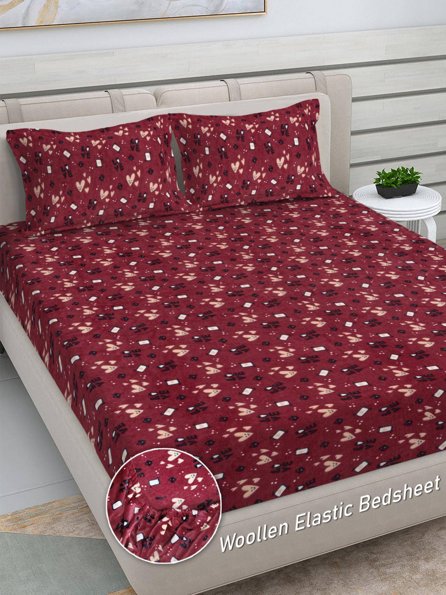 FABINALIV Maroon Abstract Woollen King Size Fitted Double Bedsheet With 2 Pillow Covers