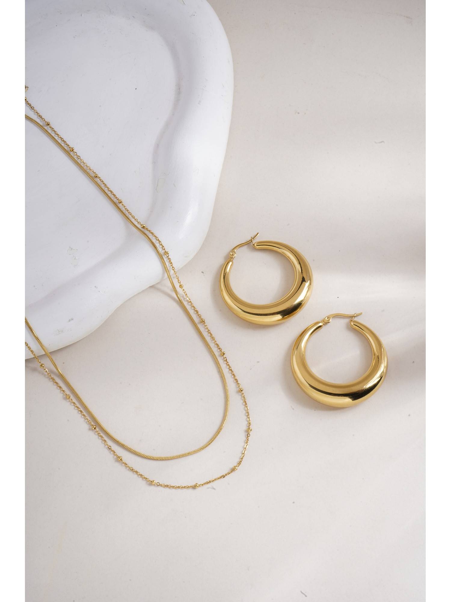 Palmonas Chic Chunky Hoop Earrings and Double Layer Choker Necklace Combo Set
