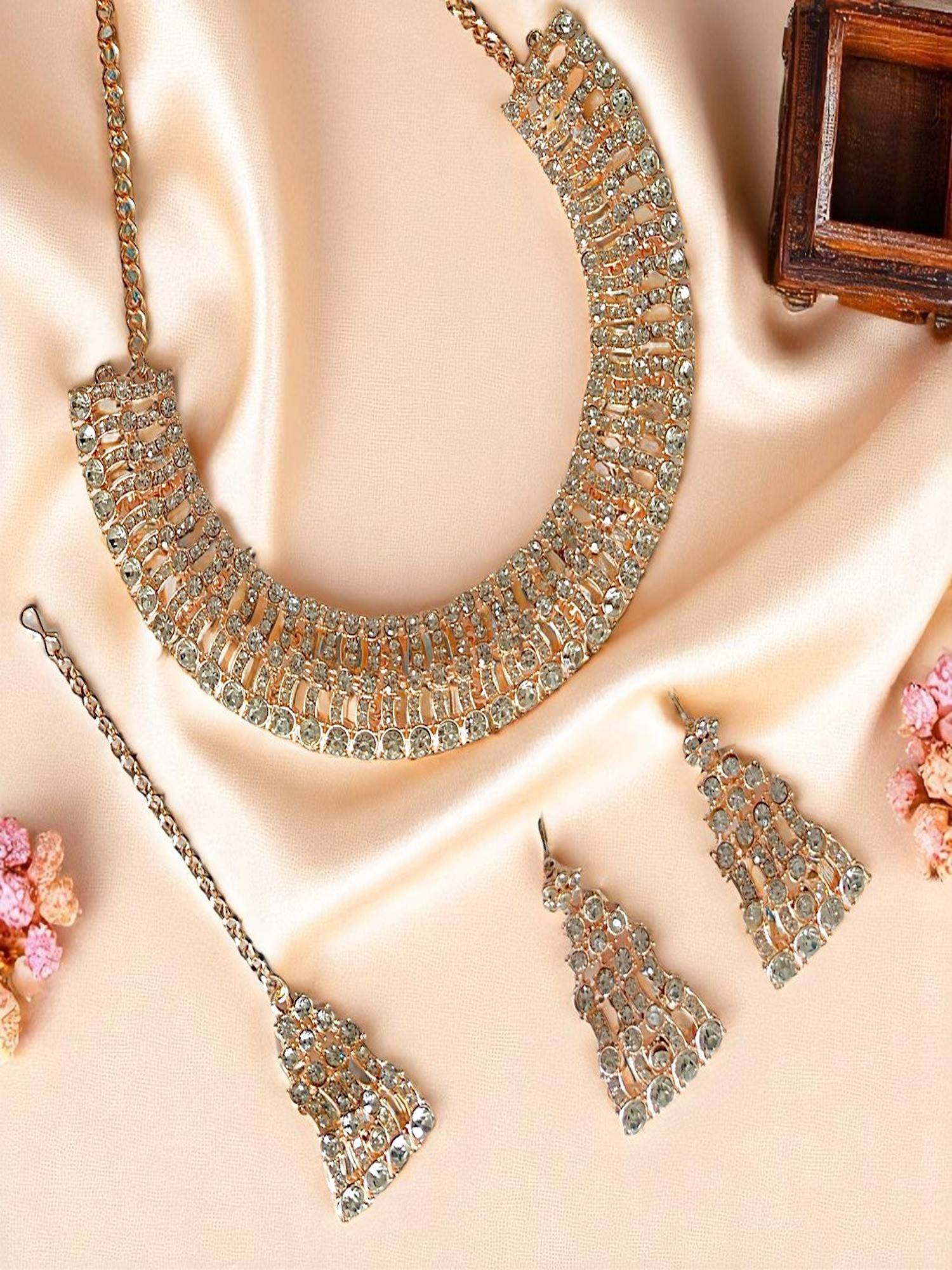 Accessher Gold Tone Ad Jewellery Set