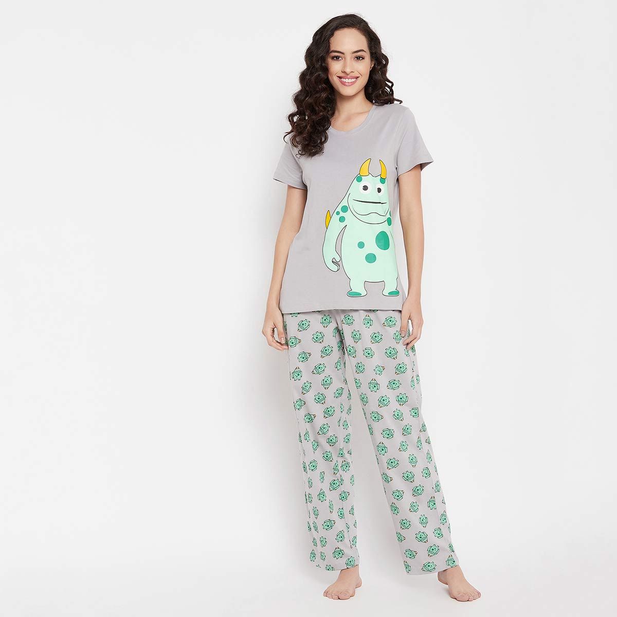 voering versterking Seminarie Clovia Cotton Emoji Print Top And Basic Pyjama Set-Grey (S): Buy Clovia  Cotton Emoji Print Top And Basic Pyjama Set-Grey (S) Online at Best Price  in India | Nykaa