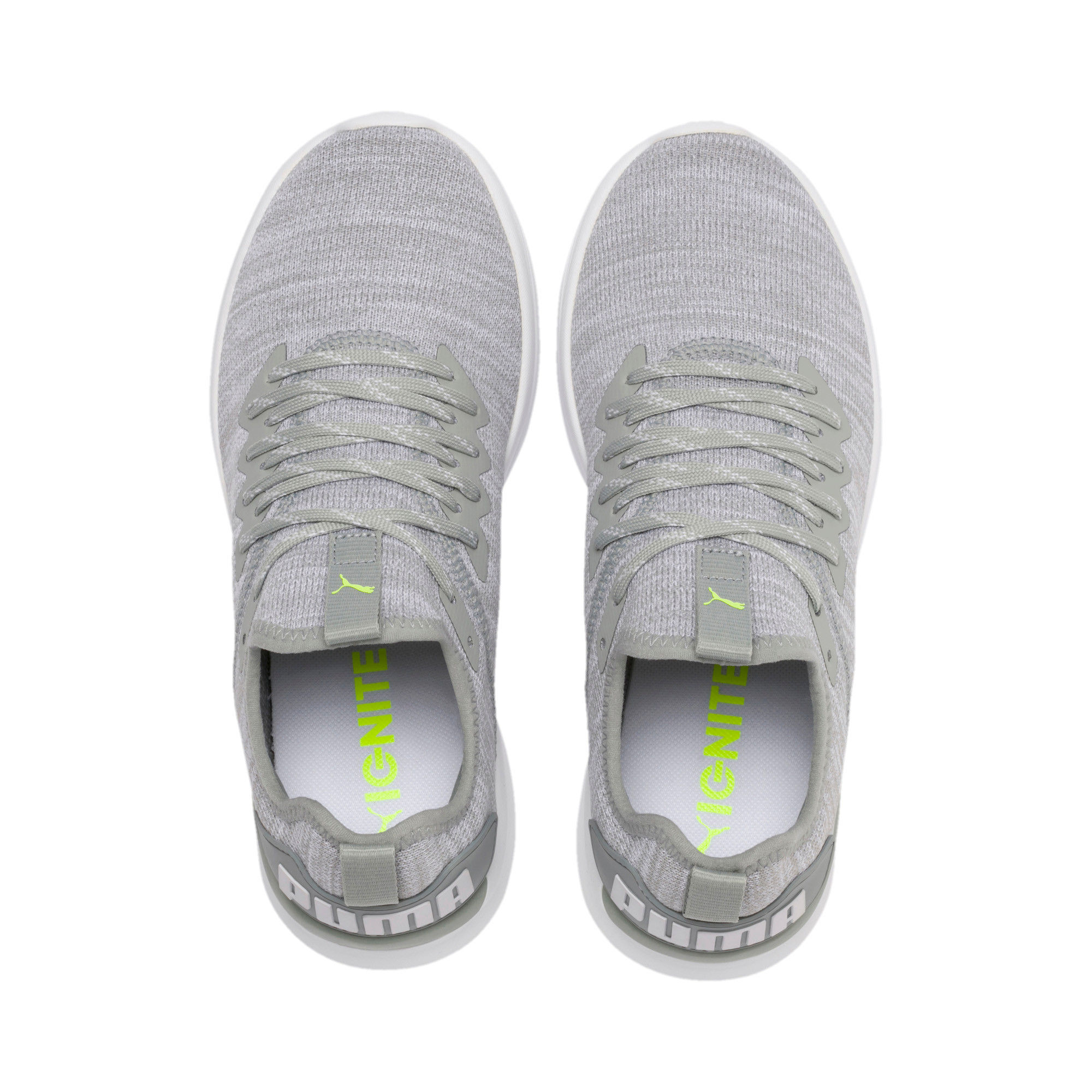 puma mostro homme gris