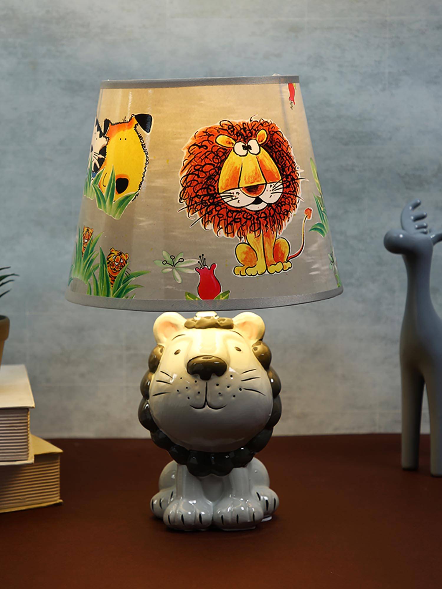 Tayhaa Lion Kids Table Lamp