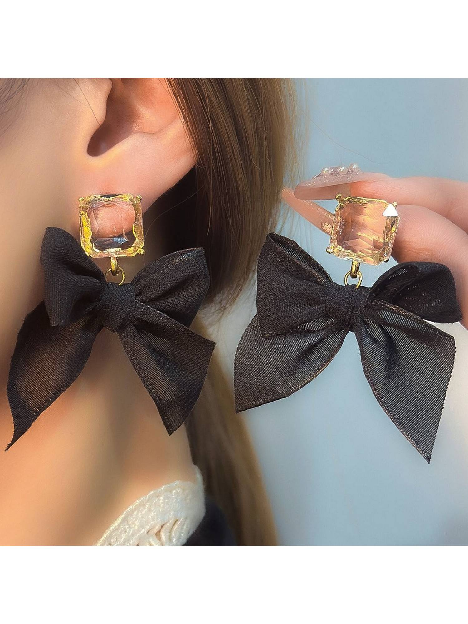 ESTAILO FASHION Black Bow Dangler Earrings Black