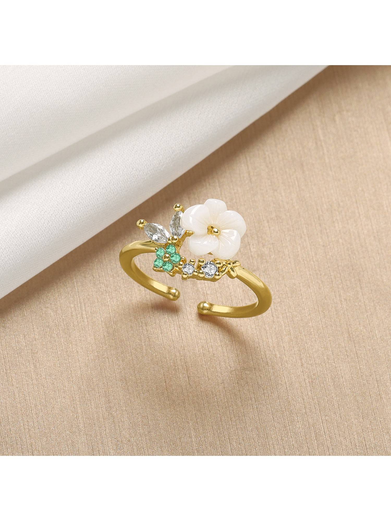 ESTAILO FASHION Bloomy Gloomy Ring Gold