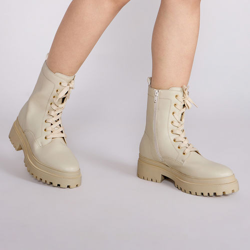 Kalinga Ashok Hot Wheels Dr Bones Lace Up Cream Colored Combat