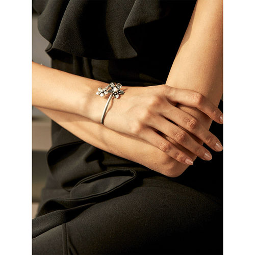 Shaya by CaratLane bangle_bracelets_cuffs : Buy Shaya by CaratLane