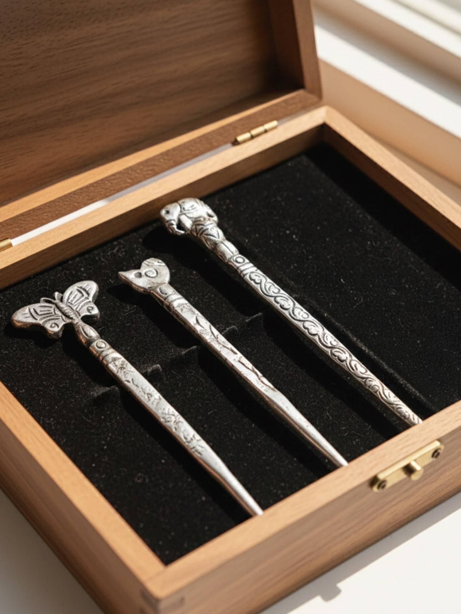 NVR Women's Assorted Oxidised German Silver Juda Hair Stick (Pack of 3)