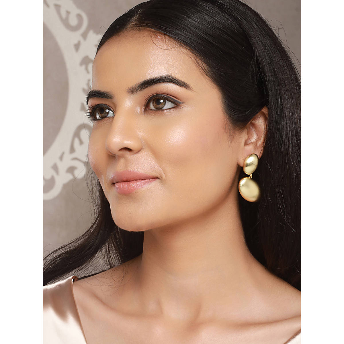 Saraf RS Jewellery Anti-Tarnish Gold Plated Pebble Shaped Stacked Chunky Earrings