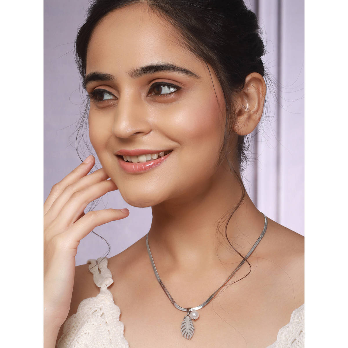 Saraf RS Jewellery Anti Tarnish Snake Necklace Leaf And Pearl Minimal Pendant Necklace