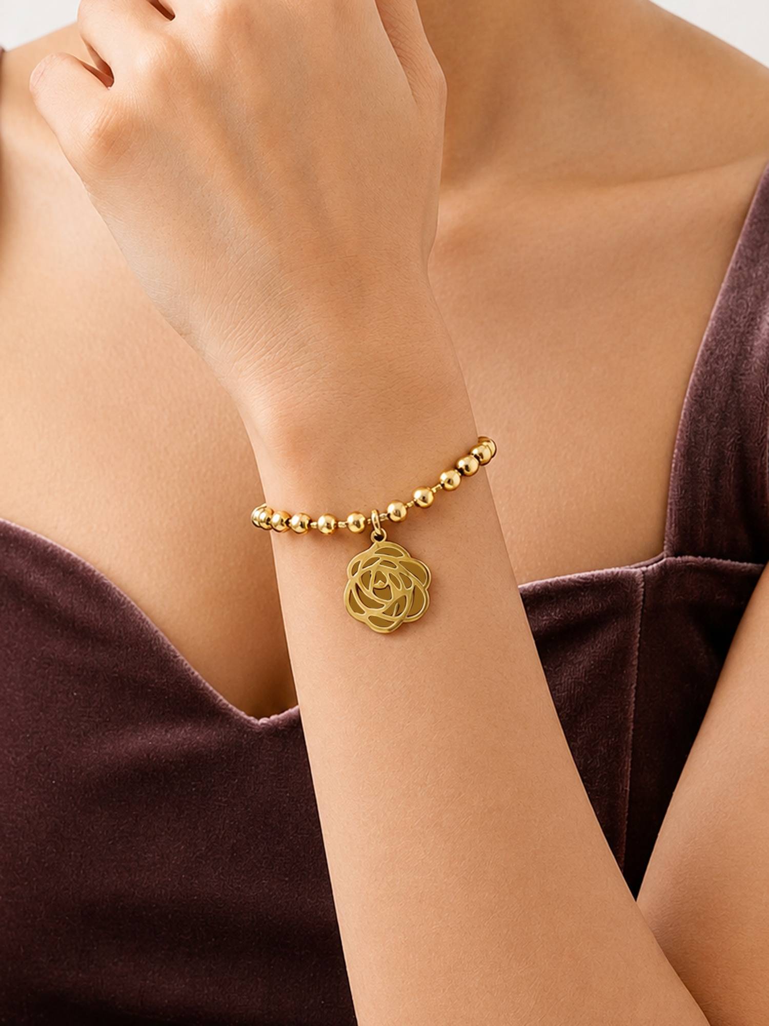 ARTKLIM Gold Rose Charm Adjustable Anti-Tarnish Bracelet