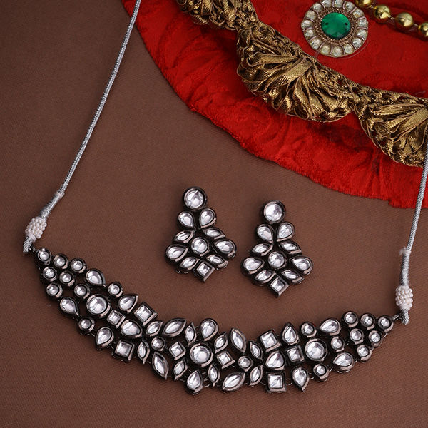Voylla Traditional Kundan Cluster 