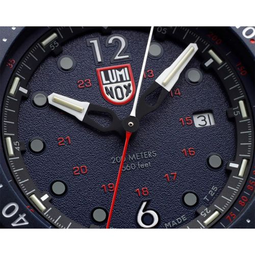 Buy Luminox ICE-SAR ARCTIC Date-Pulsometer Analog Dial Color Blue