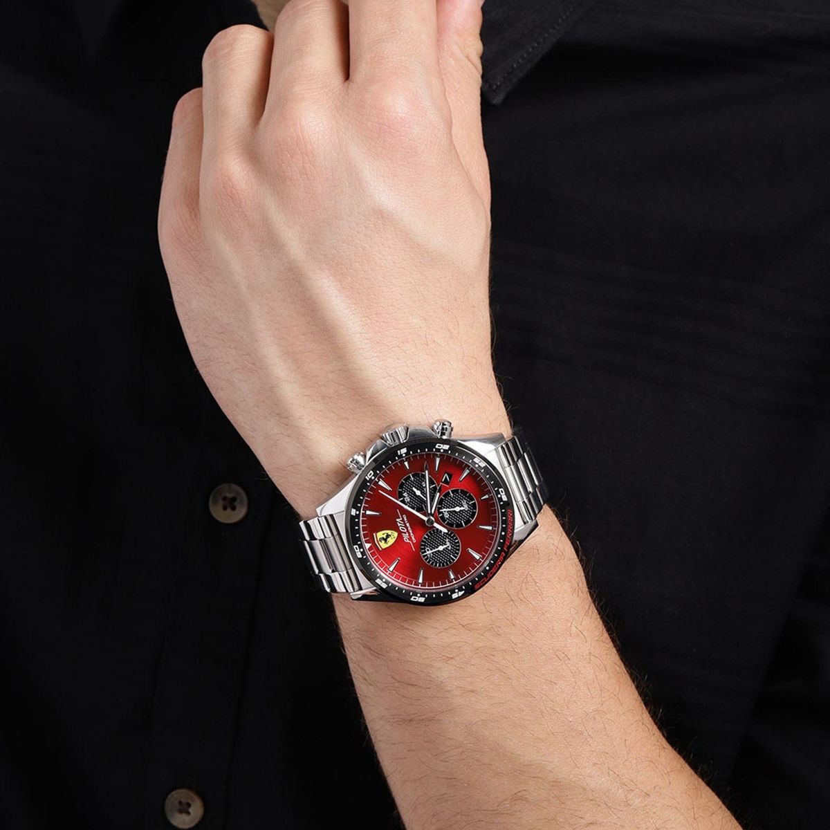 Buy Scuderia Ferrari Pilota Chronograph Red Round Dial MensWatch