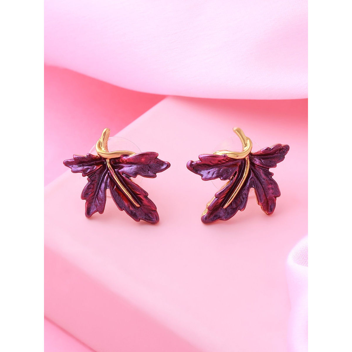 Aggregate more than 80 leaf stud earrings super hot - 3tdesign.edu.vn