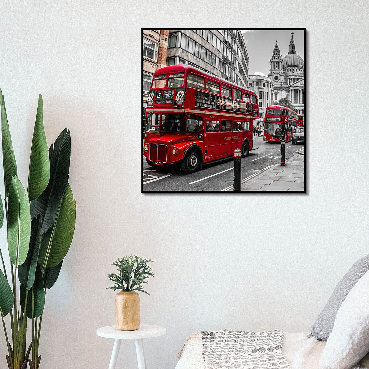 HomeTown Simon City Bus Glossy Mdf Print Painting, Black And Red ...