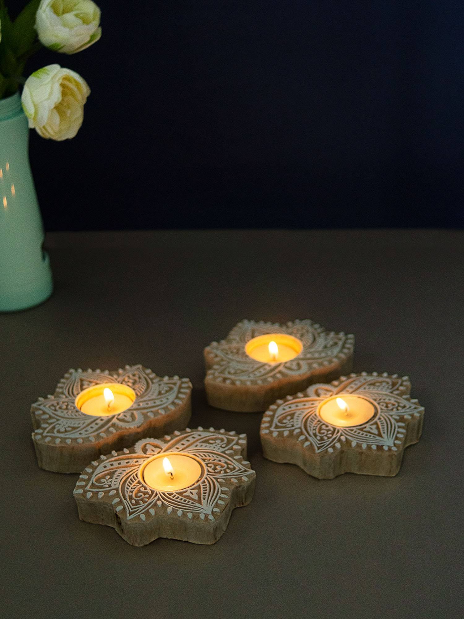 Golden Peacock Hand-Carved Lotus Wooden Table Decor ((Set Of 4))