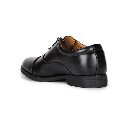 Buy Bata Solid Black Formal Oxford Shoes Online
