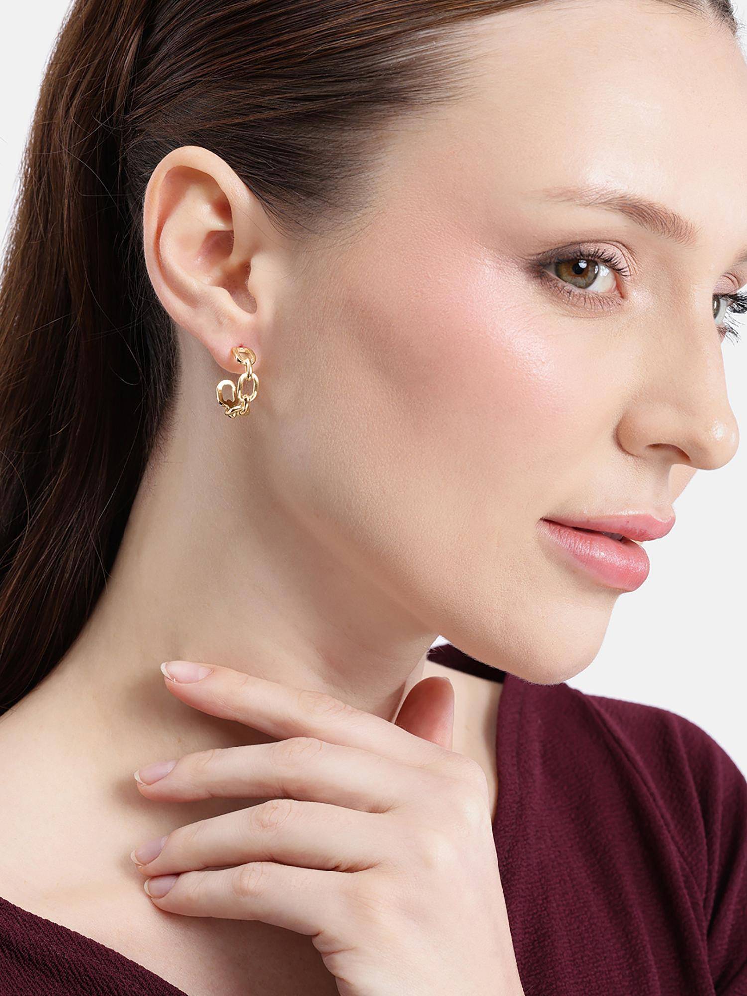 Carlton London 18Kt Gold Plated Link Half Hoop Earring