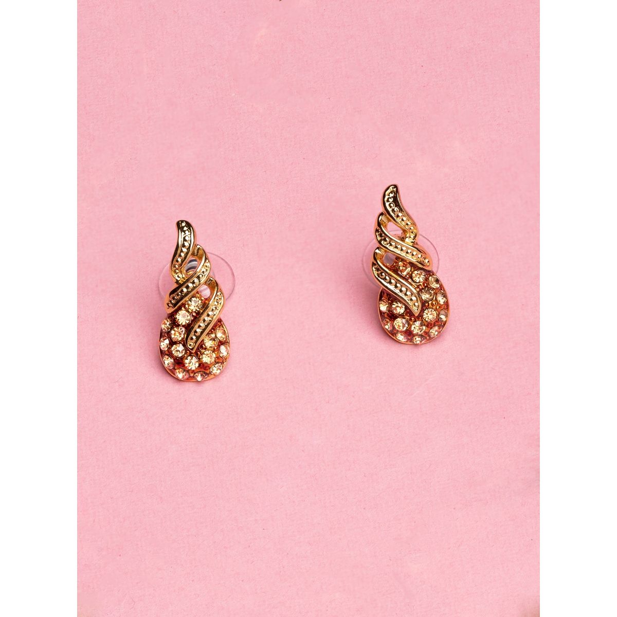 5 Gold Earrings That Can be Worn Everyday! #StyleTips - Melorra