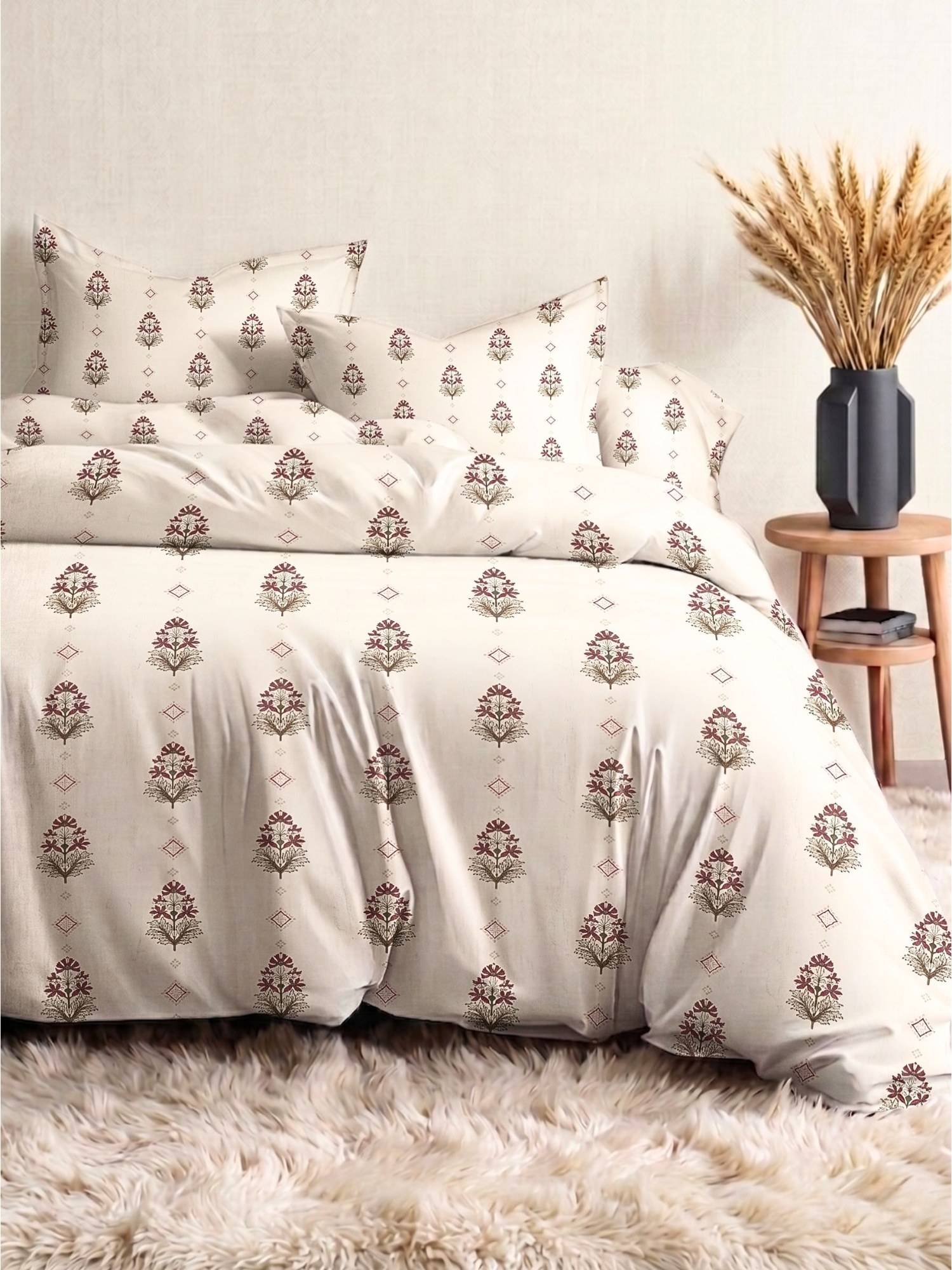 the White Moss Beige Blush Buta 210Tc Cotton Bedsheet with 2 Pillow Covers (King)
