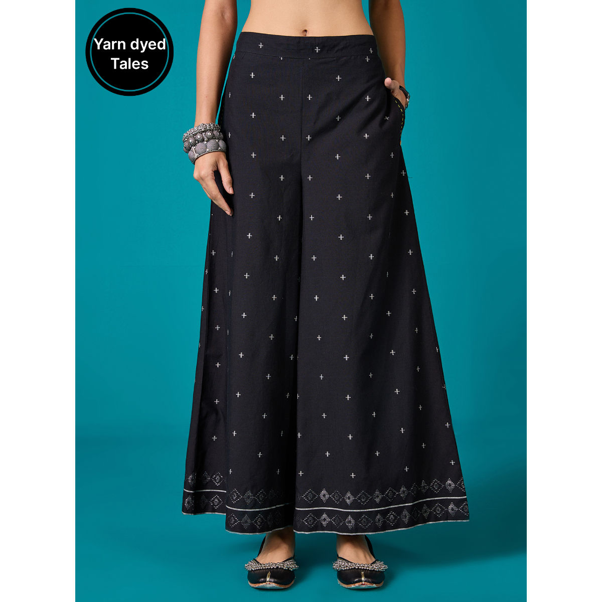 Page 6 | Cotton Indo-Western Clothing in Black Color: Buy Online | Utsav  Fashion