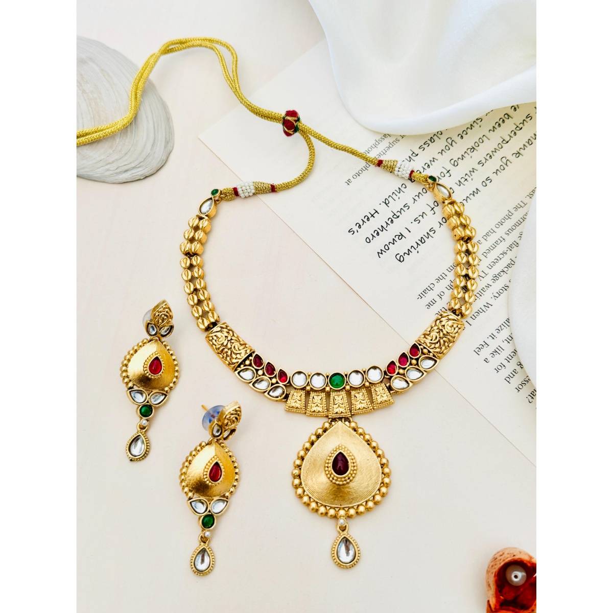 Abdesigns Sophisticated Gold Plated Kundan Antique Necklace with Earrings
