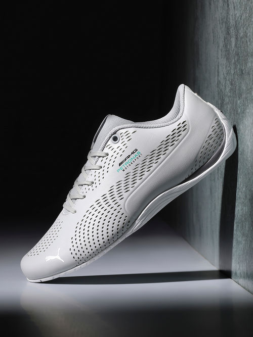 Puma Mercedes AMG Petronas Motorsport Drift Cat Ultra II Unisex Casual  Shoes Grey (UK 5)
