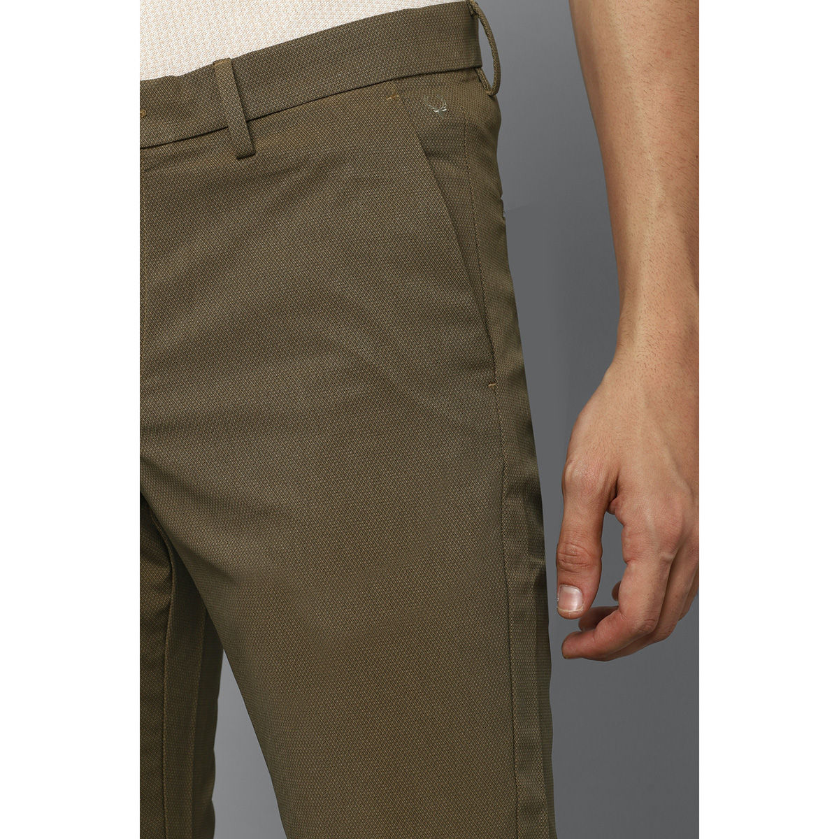 Buy Men Khaki Slim Fit Solid Casual Trousers Online - 775672 | Allen Solly