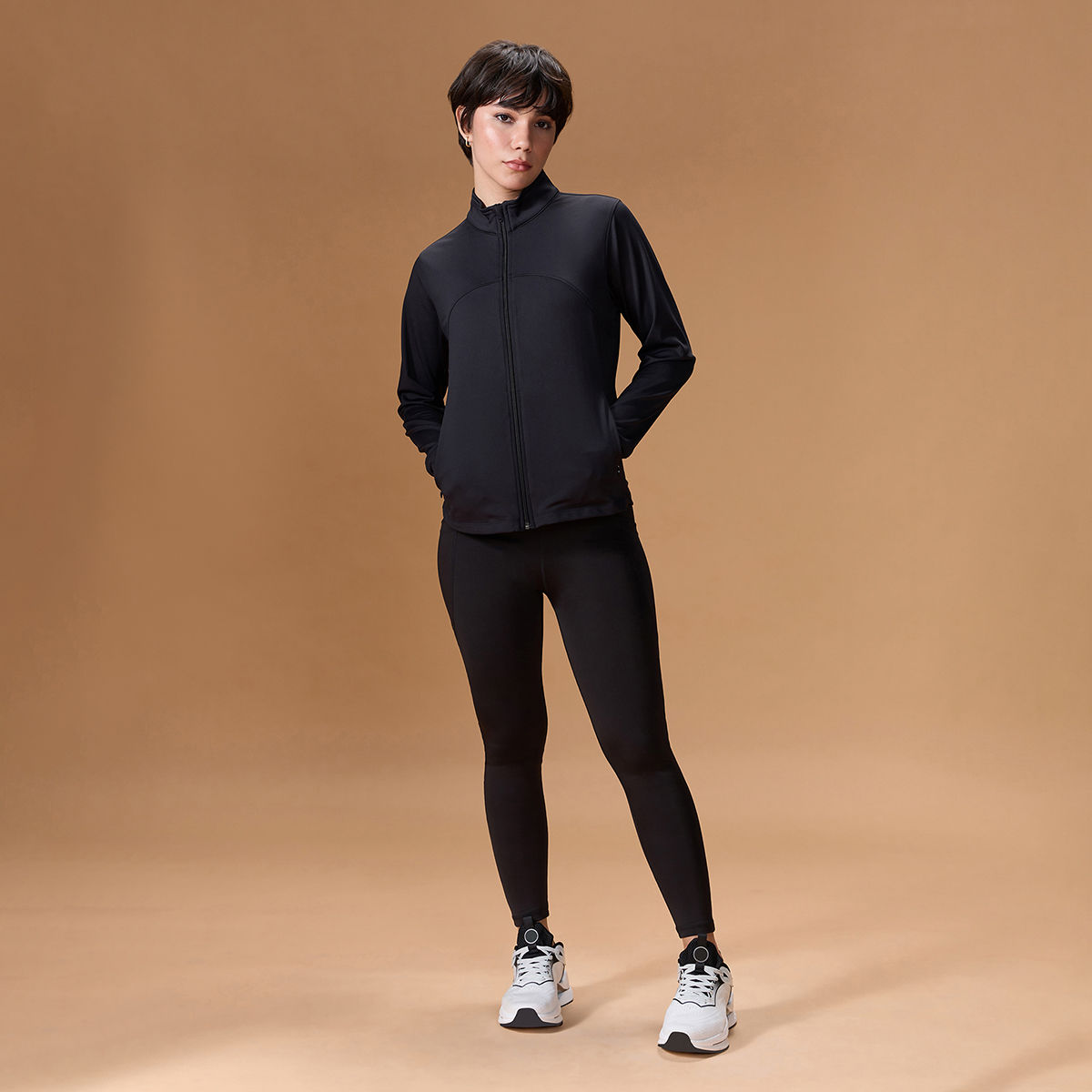 Buy Kica Gym Training Jacket in Second SKN Fabric With Pockets Online