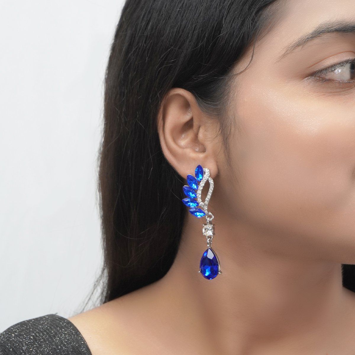 Top 84+ royal blue color earrings
