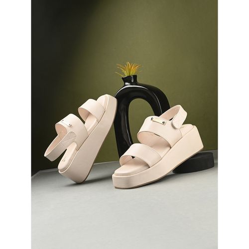 Buy Styli Women Platform Heels Off-White Sandals Heels Online