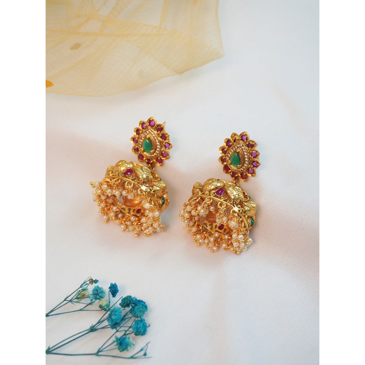 Gold Kundan Earrings Indian Kundan Earrings Freshwater pearl Round Pearl  Earrings 18 K 24 K Gold Earrings Dimond Polki Coral Earrings  PM Sons   Online Jewellery Store