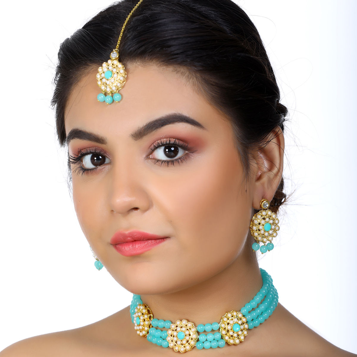 Buy Karatcart Kundan Mint Blue Beaded Choker Necklace Set with Earrings