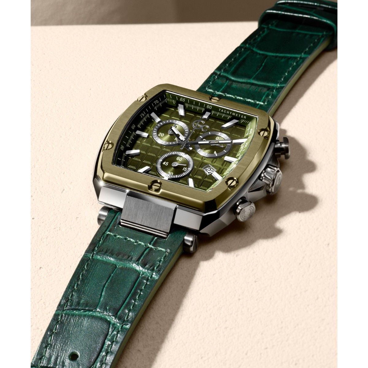 Buy GC Men Spirit Tonneau Green Rectangular Dial Analog Watch