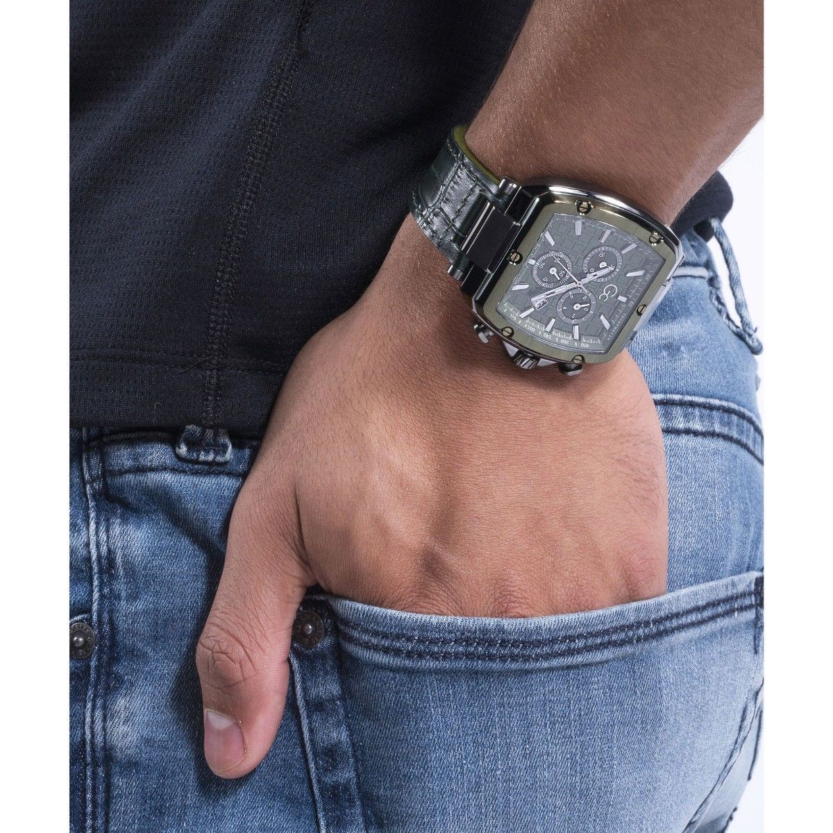 Buy GC Men Spirit Tonneau Green Rectangular Dial Analog Watch