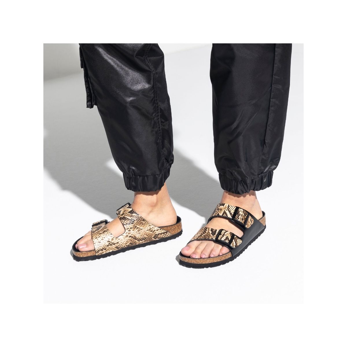 Birkenstock Arizona Embossed Natural Leather Beige Narrow Sandals EURO 39 EURO 39