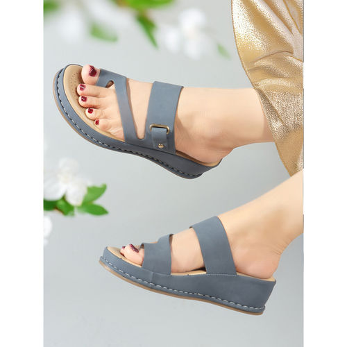 Buy Carlton London Dark Grey Solid Women Casual Wear Sandals Online