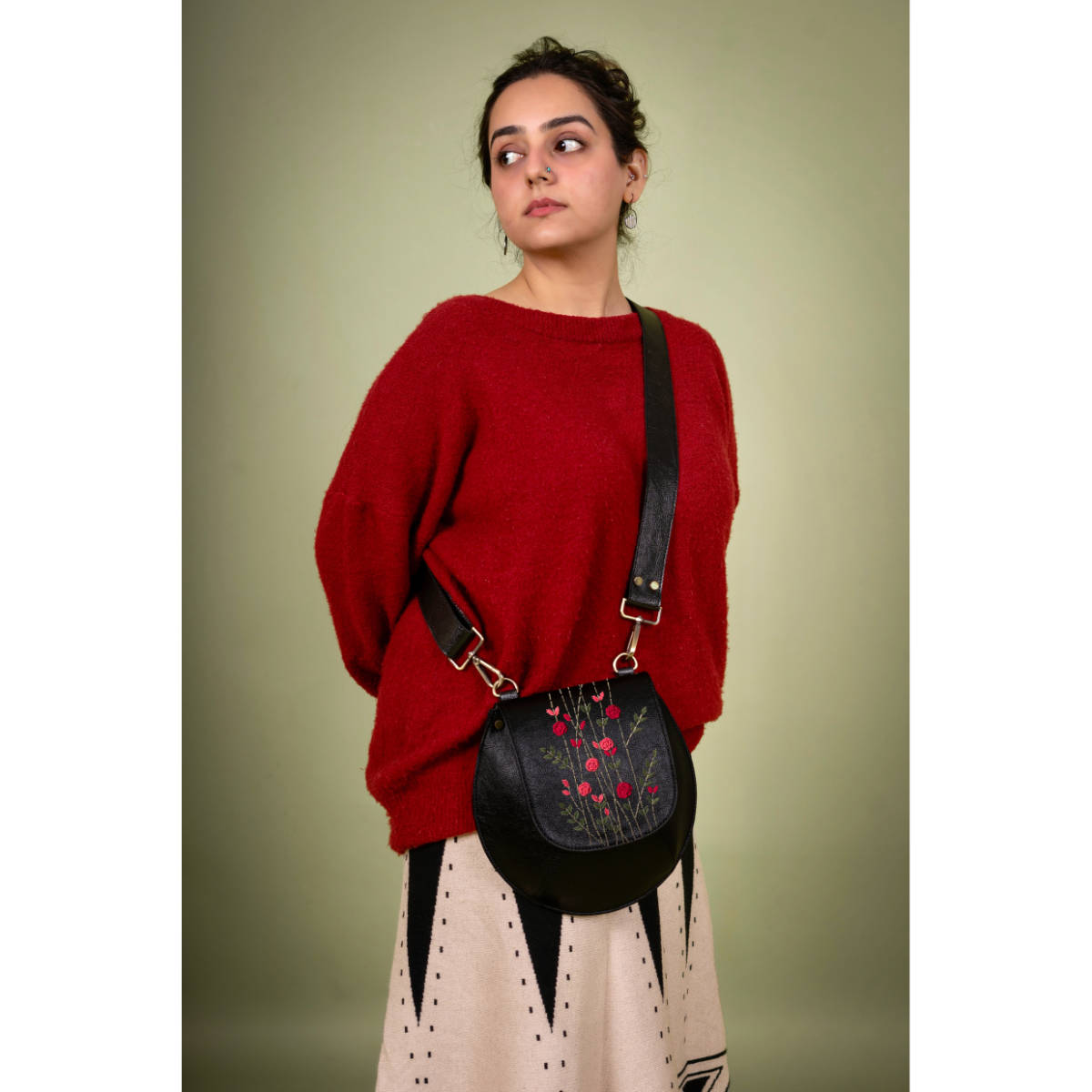Miri Black Red Rosebud Bianca Sling Bag