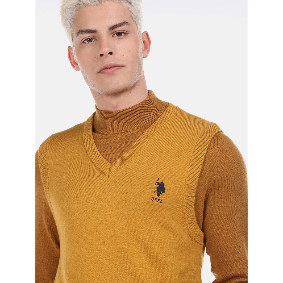 Uspa sleeveless top sweater