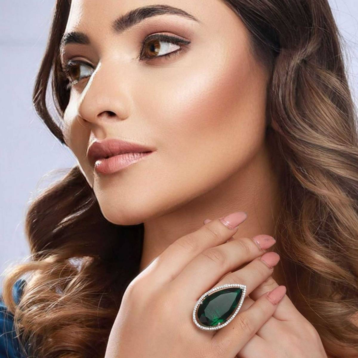 Saraf RS Jewellery Silver Toned Green Zircon Minimal Finger Ring