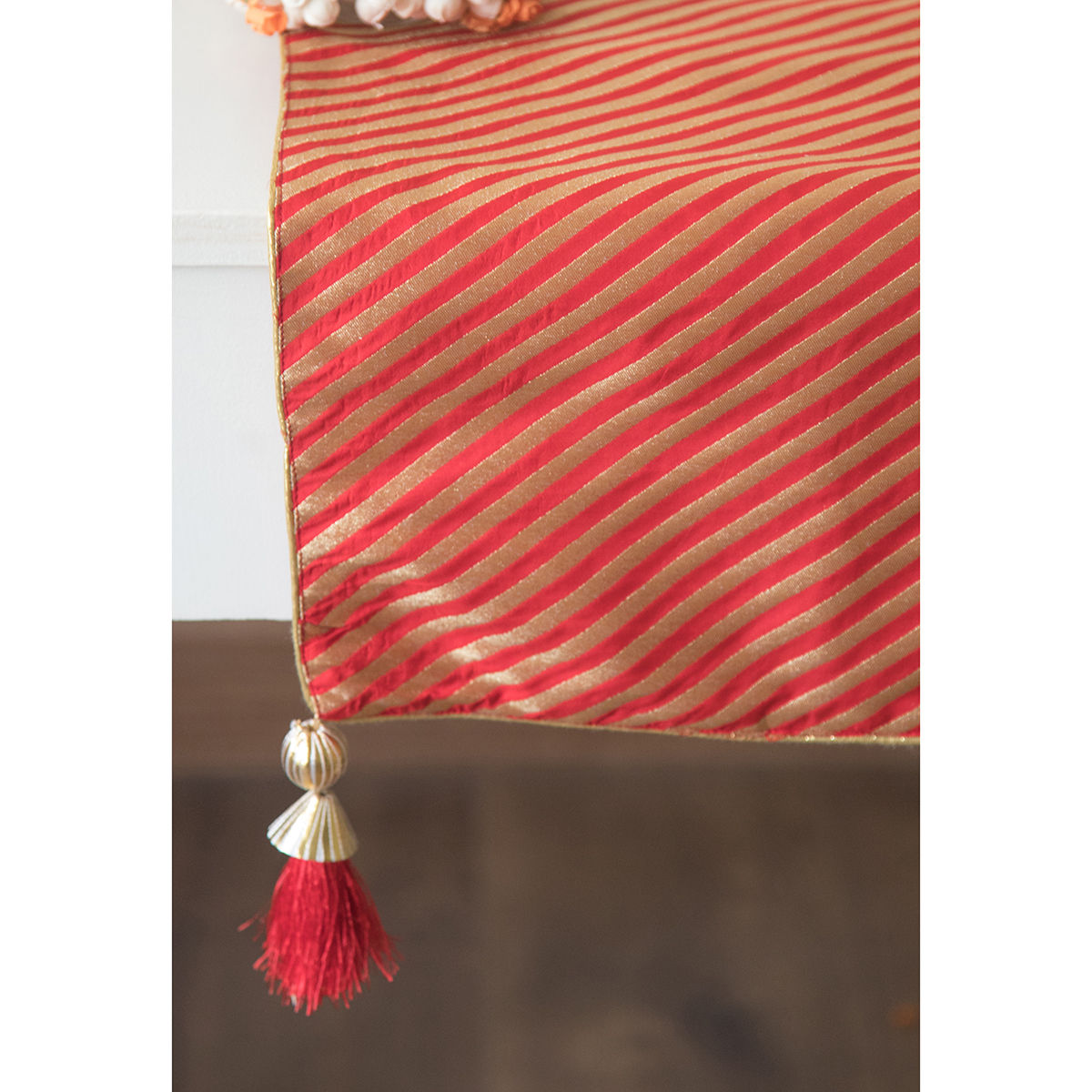 Chrysante Meriah Royal Red Silk Table Runner Buy Chrysante Meriah