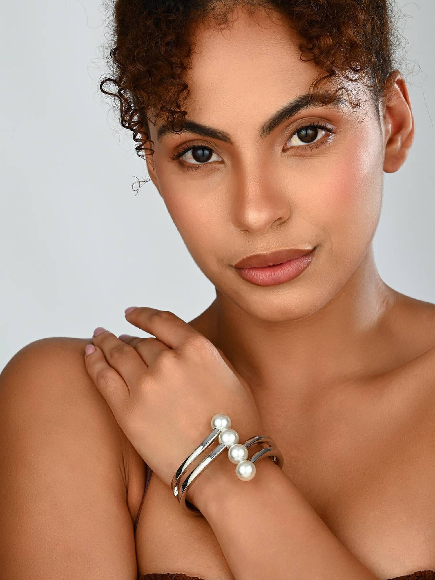 REENISAA Pearl Accent Silver Open Cuff Bangle