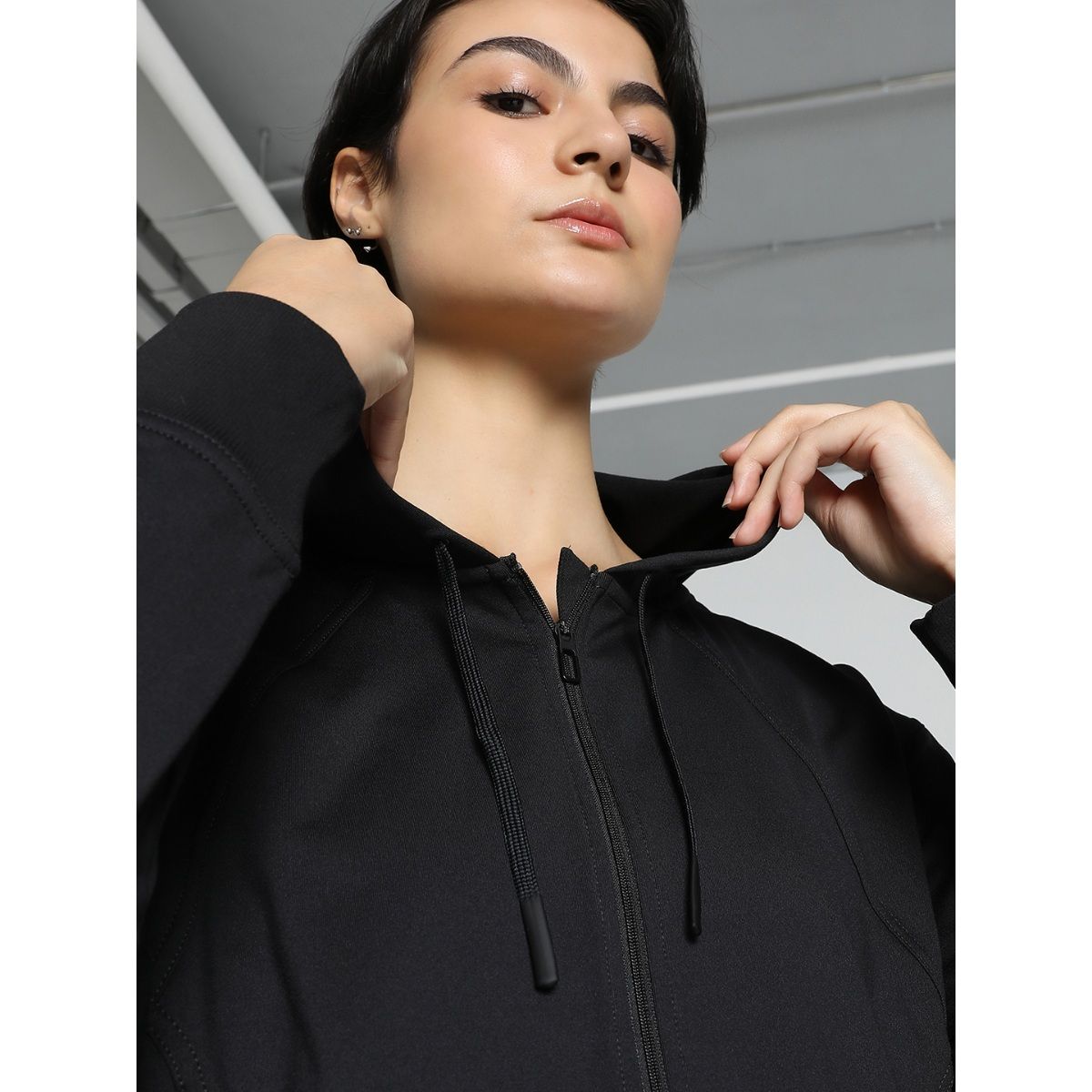 Buy Puma W TRAIN CLOUDSPUN FZ Women Black Hoodie Online