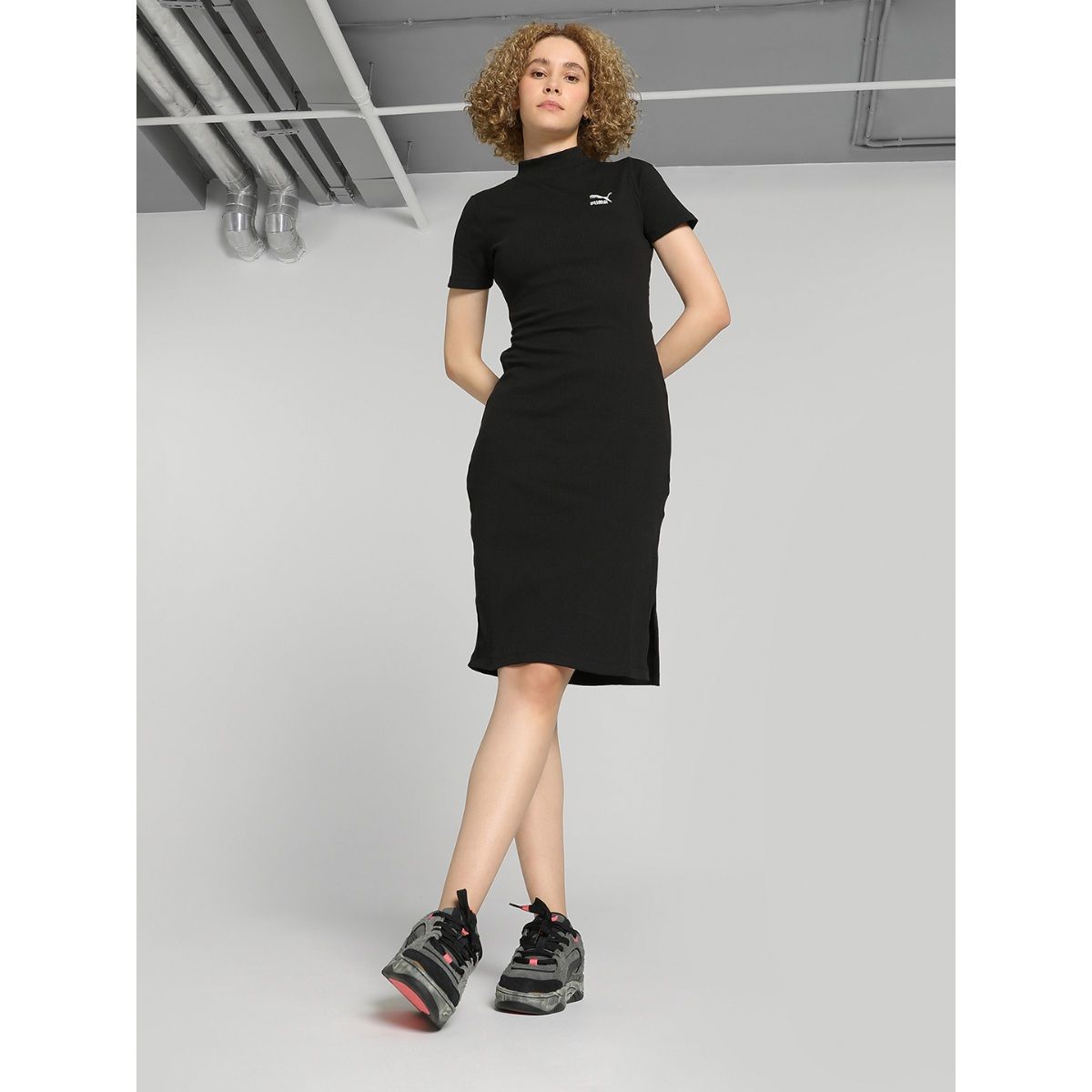 Puma CLASSICS Ribbed Women Black Midi Dress M