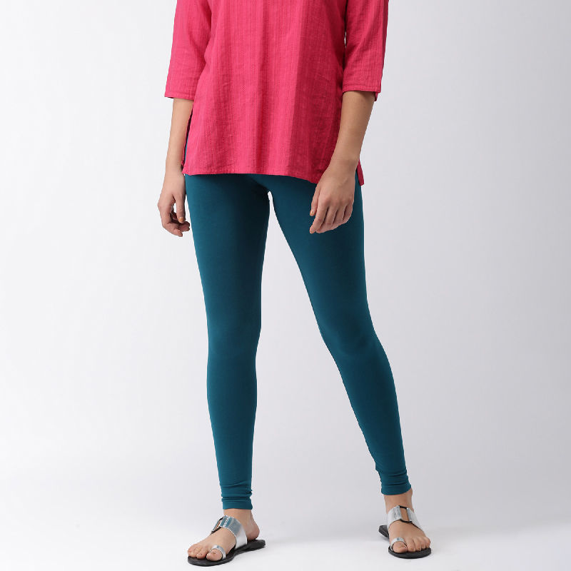 Blue Capri Leggings – LYRA