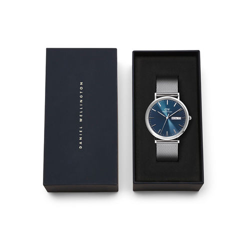 Daniel Wellington Men Classic Extension Blue Round Dial Analogue Watch  DW00100833K (M)