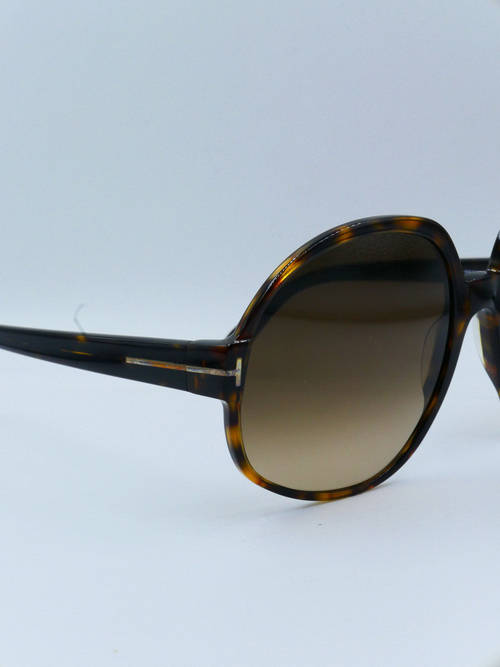 Buy Tom Ford Eyewear Oversized Dark Havana Brown Sunglasses  display picture 3
