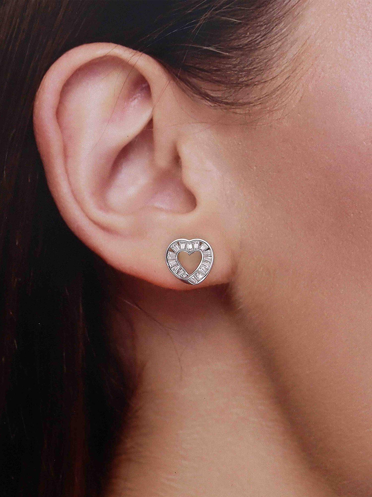 Kai Jewel 925 Sterling Silver Heart-Shaped Baguette Stud Earrings